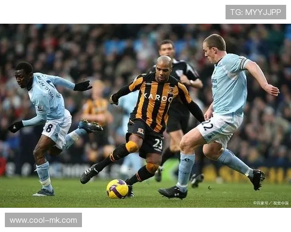 赫尔城锋线大换血，新援加盟期待重塑进攻火力