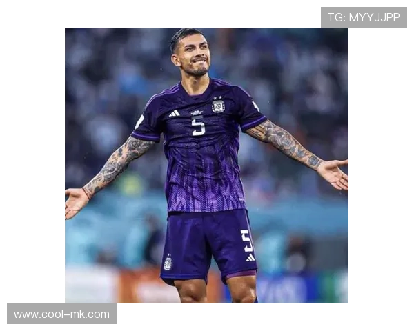 帕雷德斯传球视野惊艳全场，精准调度点燃球队进攻火力