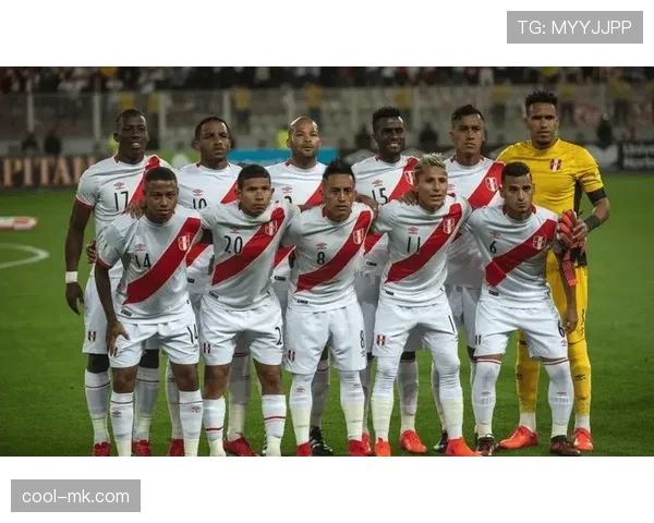 秘鲁队防线稳固状态出色,助力球队豪取连胜 秘鲁队防线稳固状态出色,助力球队豪取连胜