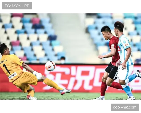 狼堡逼抢体系近期表现稳健,防守反击效率持续提升 狼堡逼抢体系近期表现稳健,防守反击效率持续提升