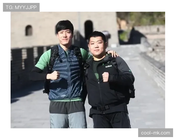 刘翔赛场上飞天，私底下却天天跟家里抢遥控器？真是反差萌爆棚！